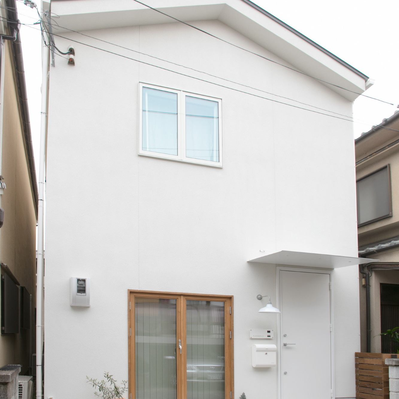 外観　木製サッシ