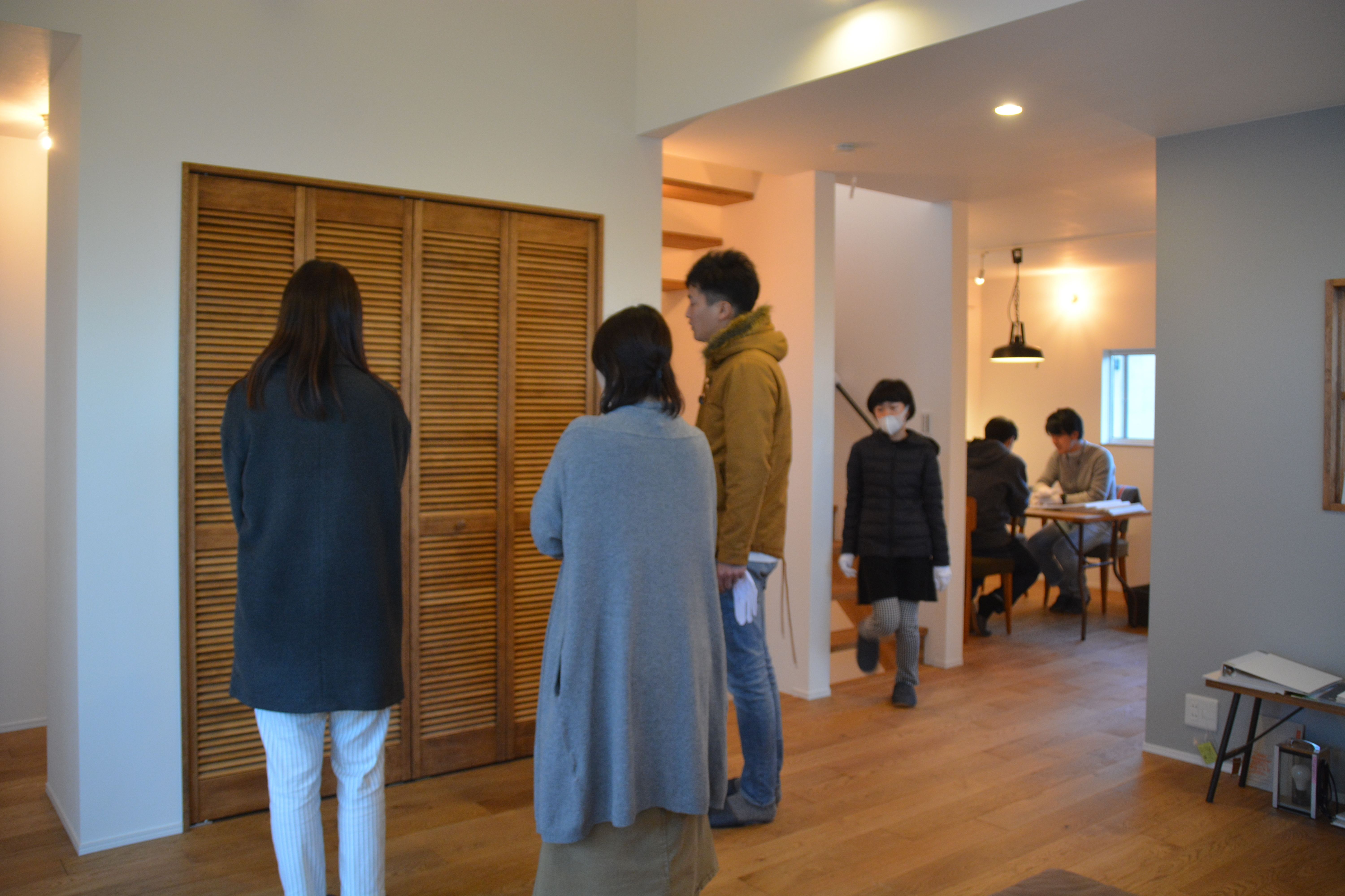 イハウズ 完成見学会